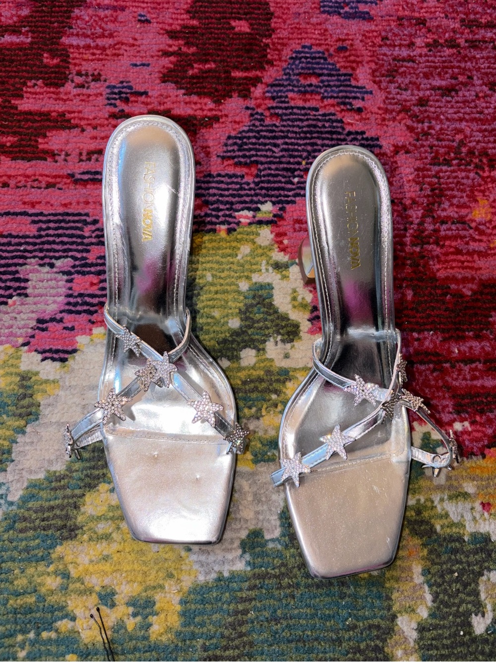 New Fashion Nova Silver Star-Strap Slide Sandals 11
